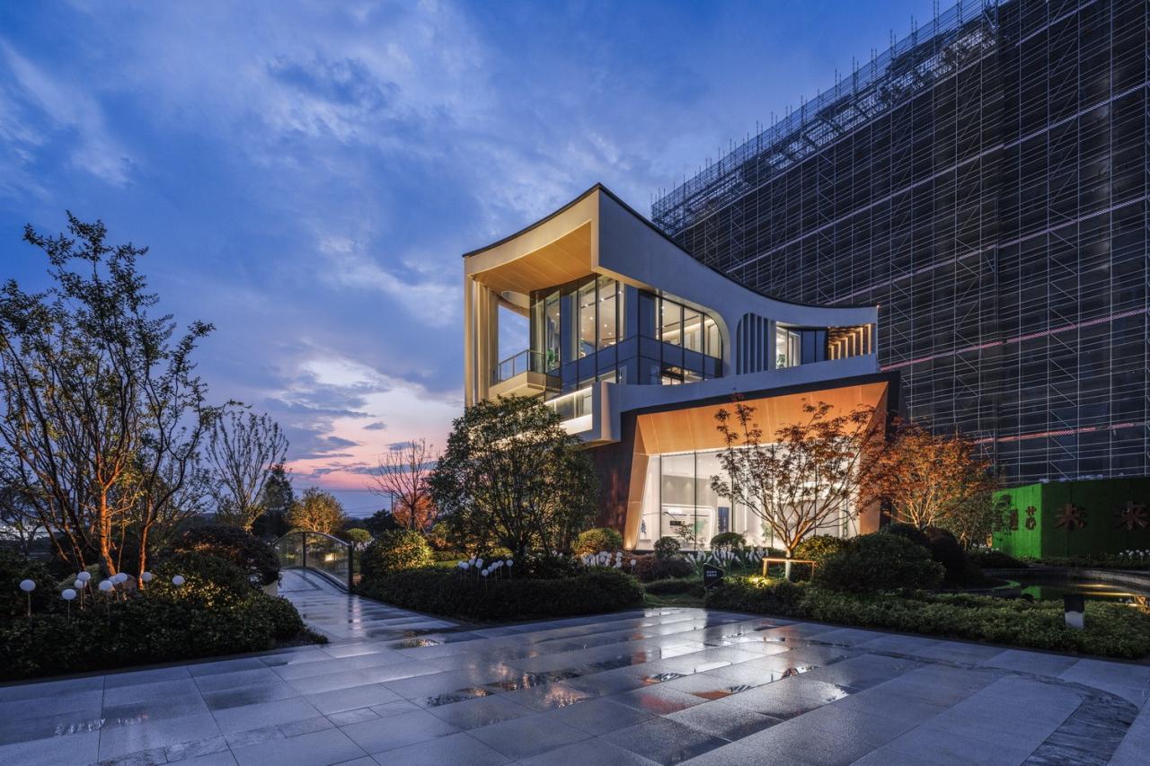 BIM建筑|长三角科大亨芯研究院：在长三角“原点”打造江南水乡式特色产业园 / 三益建筑