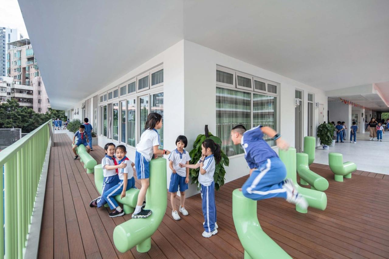 BIM建筑|深圳福田新沙小学 / 一十一建筑