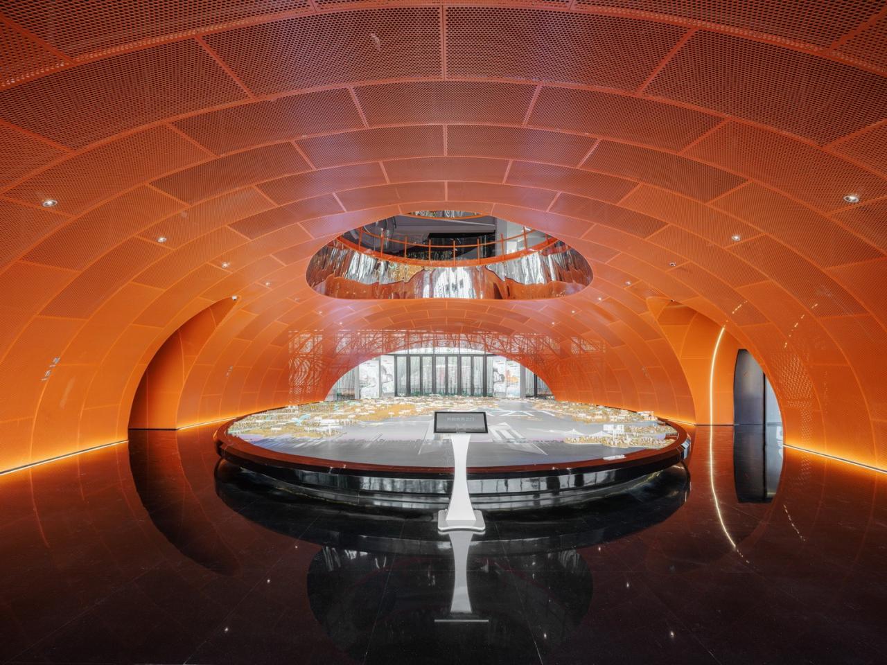 BIM建筑|飞翔的红山 / Wutopia Lab