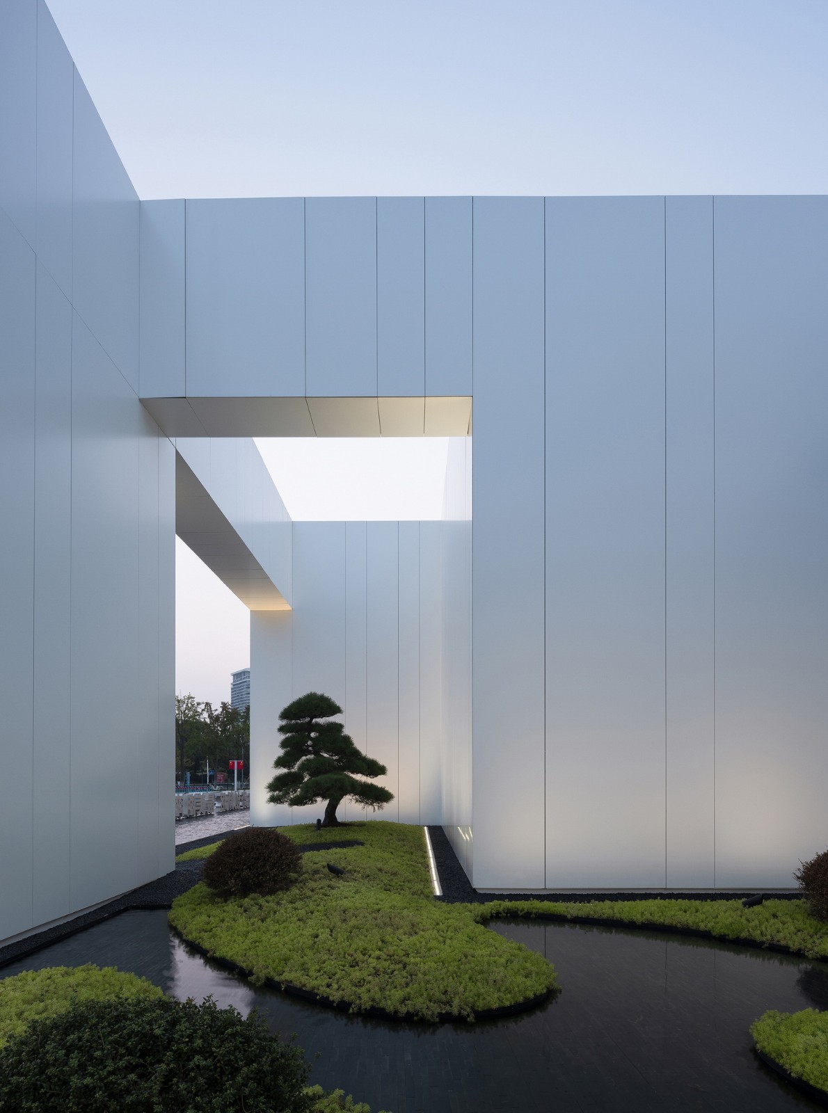 BIM建筑|江南印·造园六章——“两湖”创新区规划展示馆 / 简和建筑