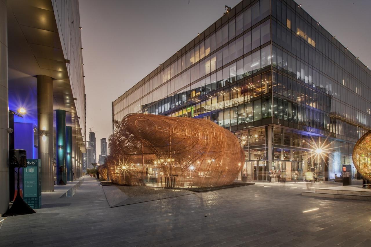 BIM建筑|Abwab 2017：从可回收床垫弹簧到奢华展馆 / Fahed + Architects