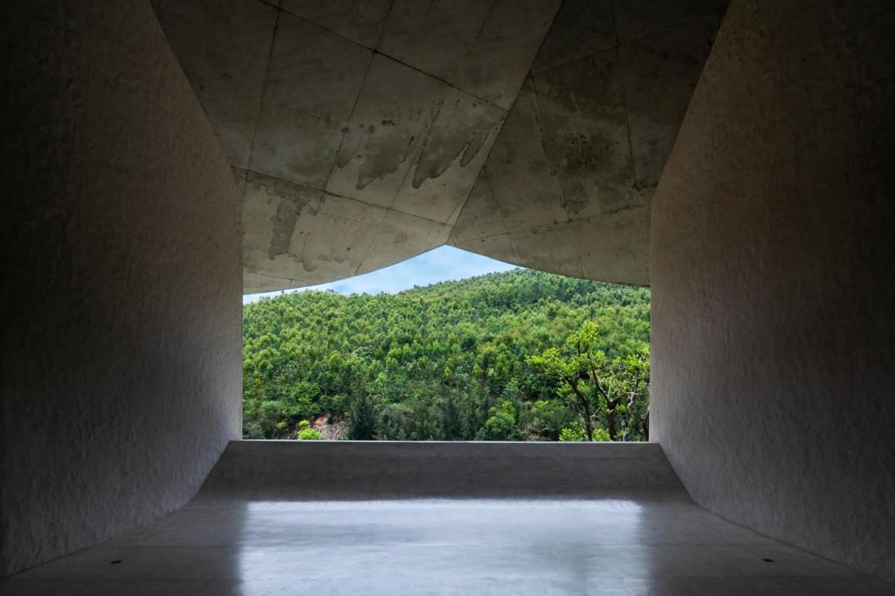 BIM建筑|‘帽子’屋，万花筒办公室与住宅 / Inrestudio，Kosuke Nishijima