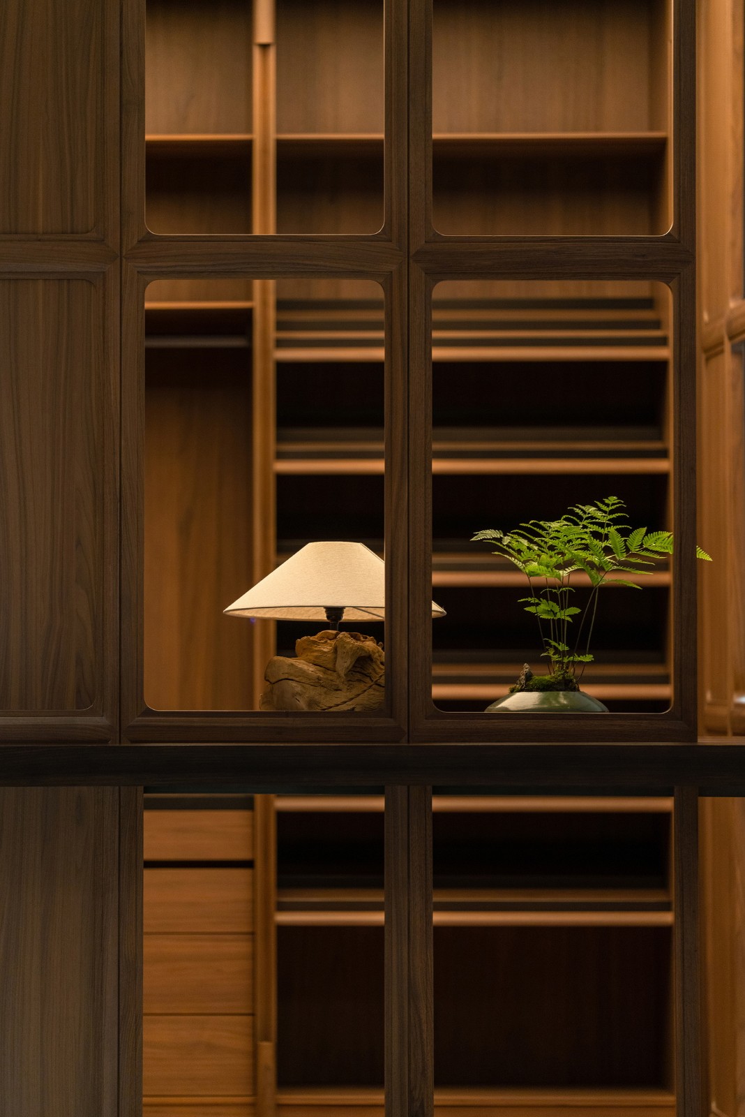 BIM建筑|一种材料与当代建构的情绪平衡：本木展厅 / 蜂鸟设计