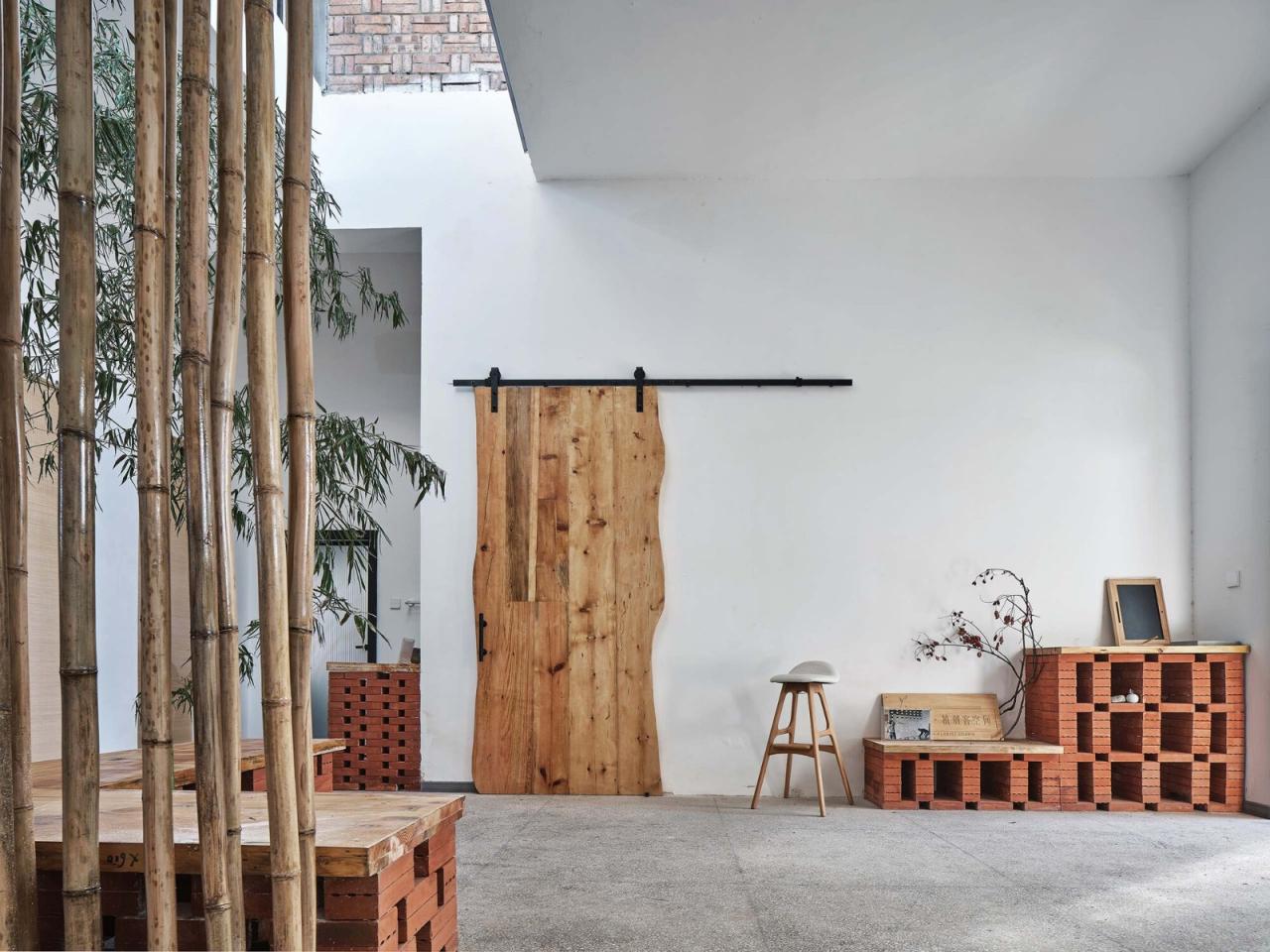 BIM建筑|渭南·巴邑村玻璃砖房 / 西安建筑科技大学设计研究总院