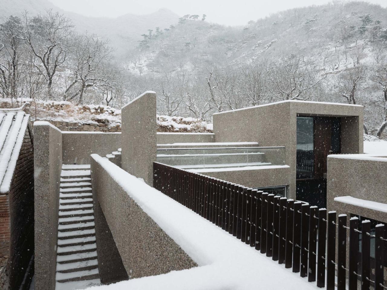 BIM建筑|一山间慢院：长城下的桥 / 叙事空间建筑事务所