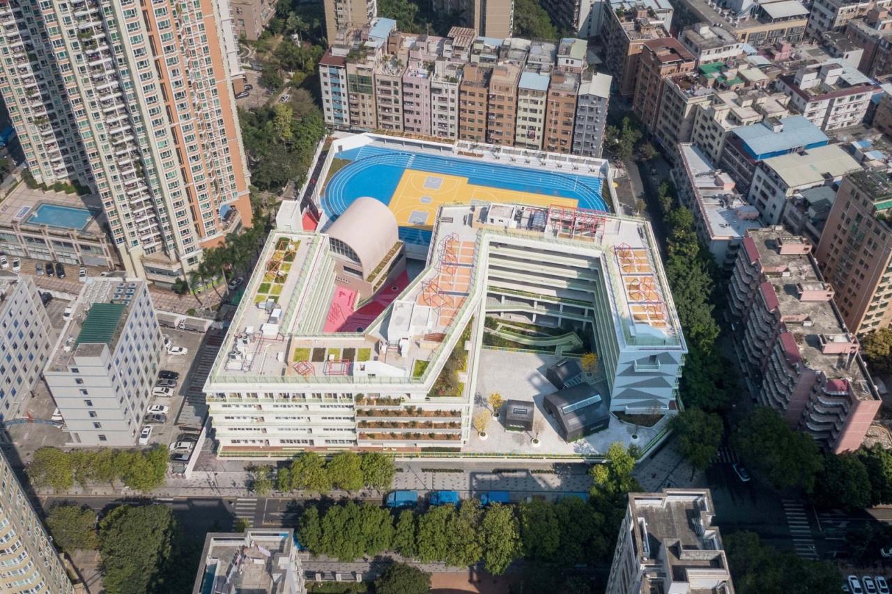 BIM建筑|深圳福田新沙小学 / 一十一建筑