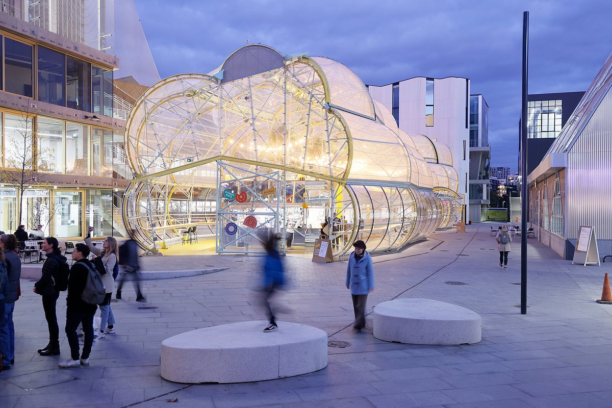 BIM建筑|设计街区食堂 / Selgascano