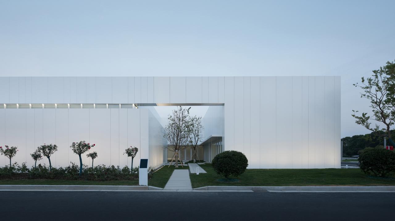 BIM建筑|江南印·造园六章——“两湖”创新区规划展示馆 / 简和建筑