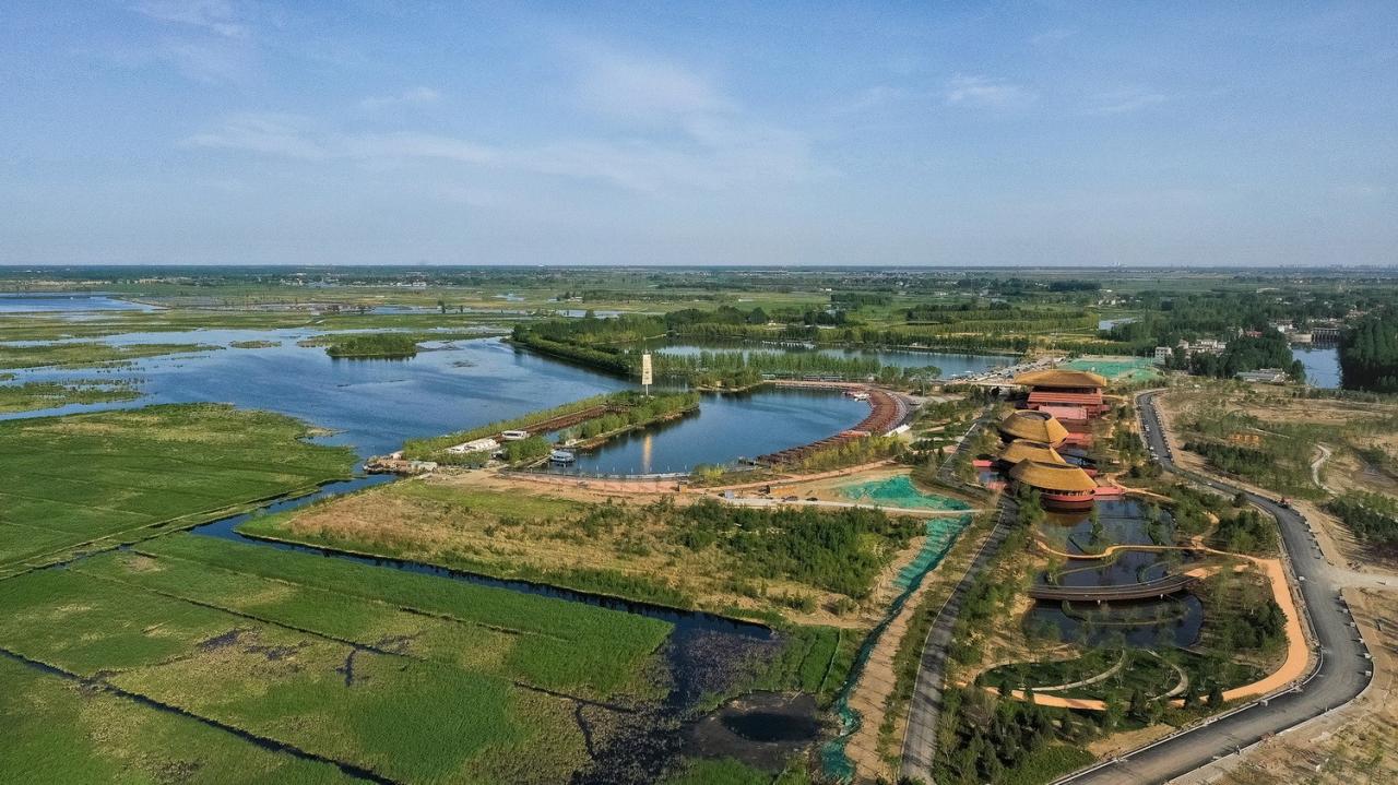 BIM建筑|雄安白洋淀水岸公园 / TLS景观设计事务所