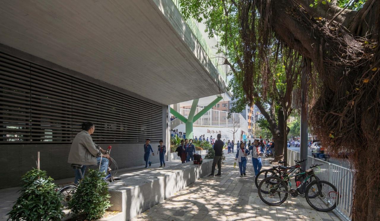 BIM建筑|深圳福田新沙小学 / 一十一建筑