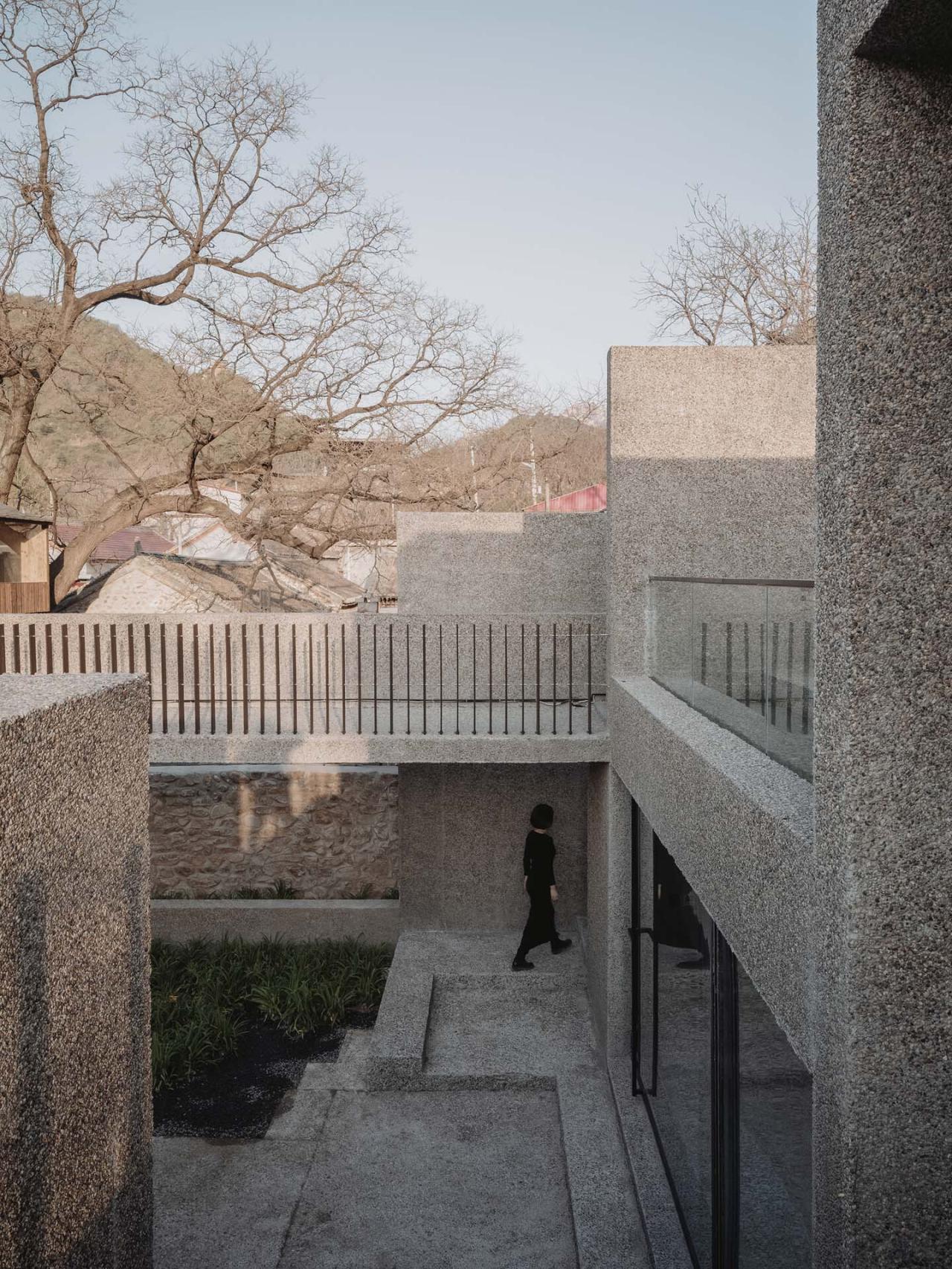 BIM建筑|一山间慢院：长城下的桥 / 叙事空间建筑事务所