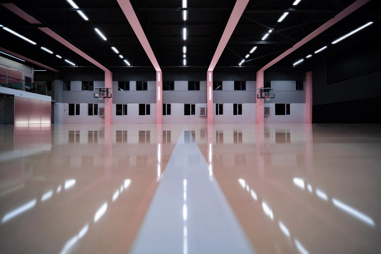 BIM建筑|少女心篮球馆：元素体育篮球馆橄榄树店 ，昆明 / 平介设计