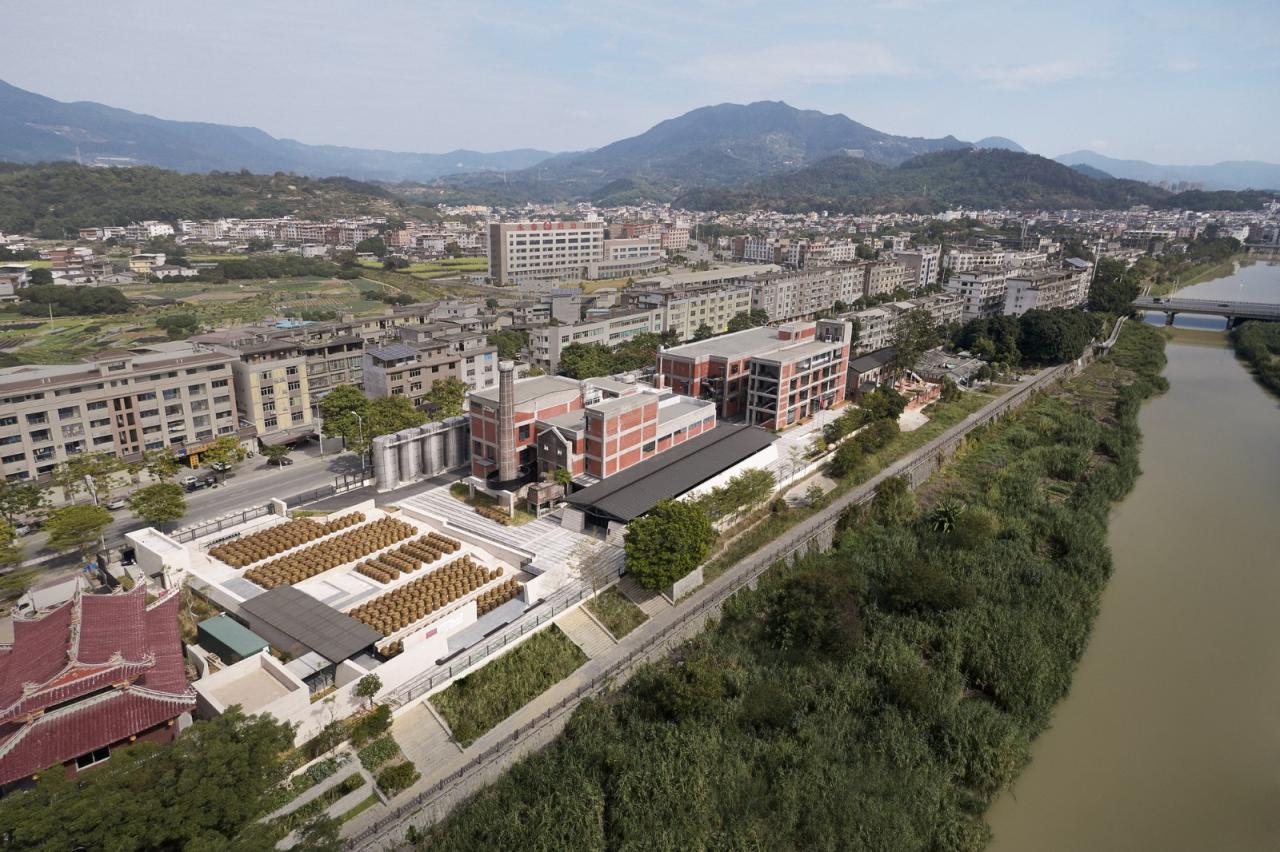 BIM建筑|永春侨新红粬醋观光工厂 / 渤岳建筑设计