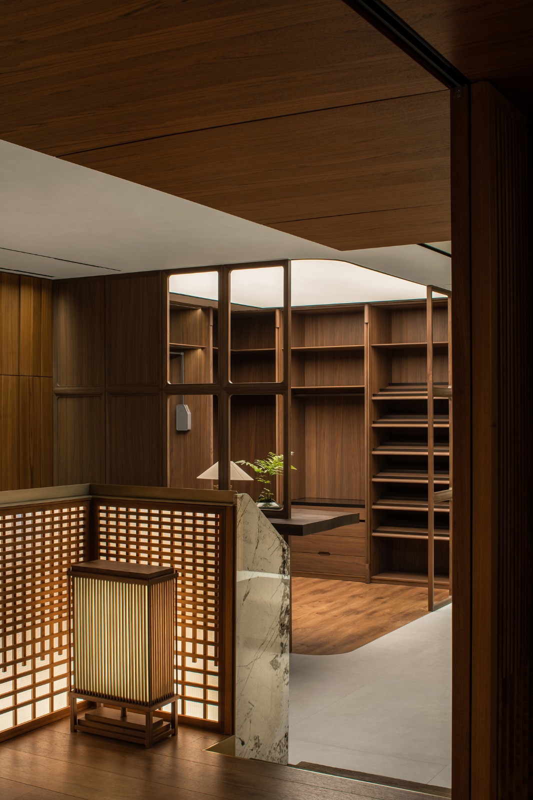 BIM建筑|一种材料与当代建构的情绪平衡：本木展厅 / 蜂鸟设计