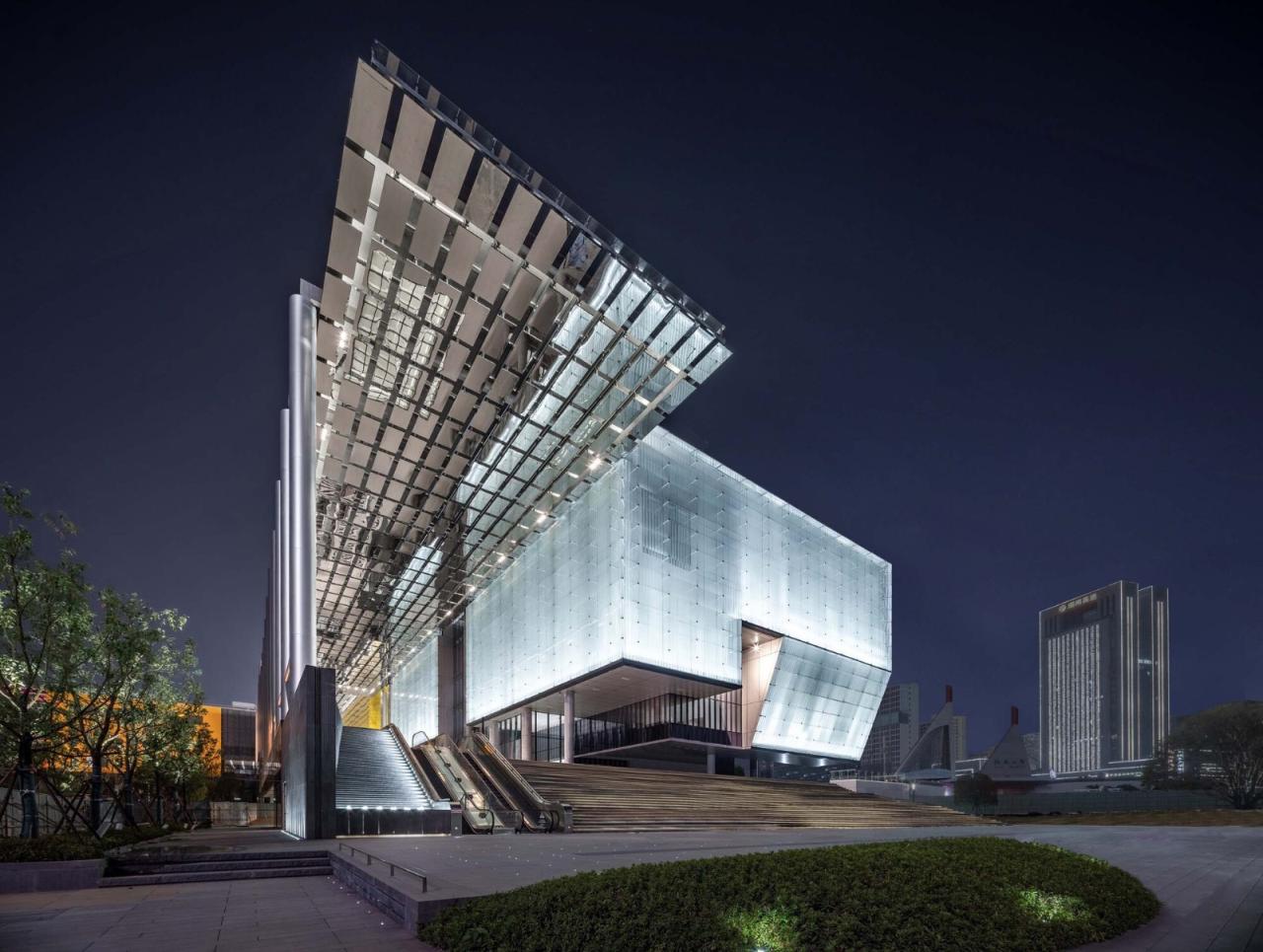 BIM建筑|湖南广播电视台节目生产基地 / HPP 建筑事务所