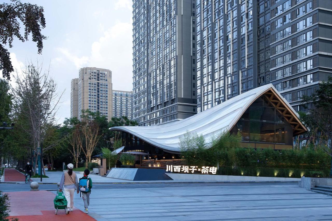 BIM建筑|交子大道木屋顶餐厅 / 致野建筑