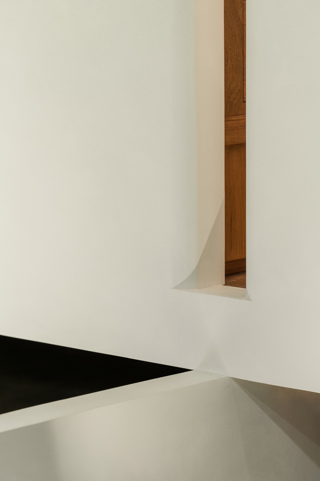 BIM建筑|一种材料与当代建构的情绪平衡：本木展厅 / 蜂鸟设计