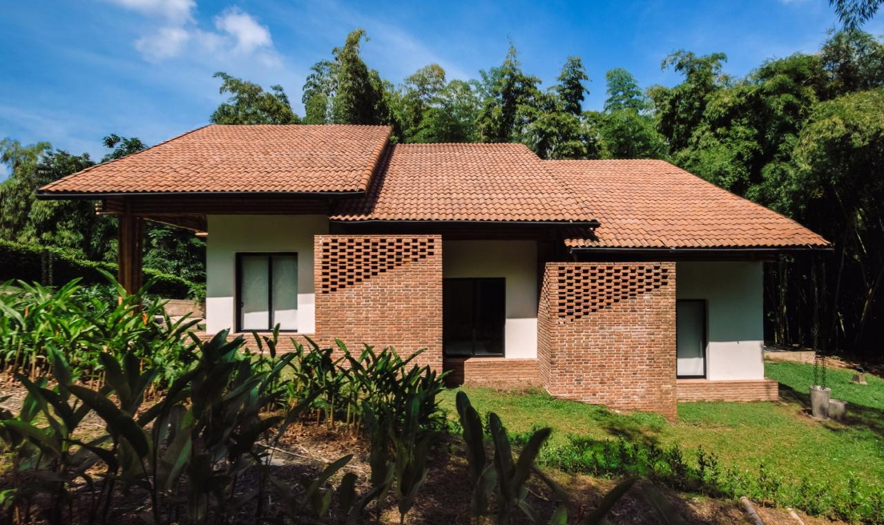 BIM建筑|竹林‘环绕’，Milguaduas 住宅 / ritmo arquitectos