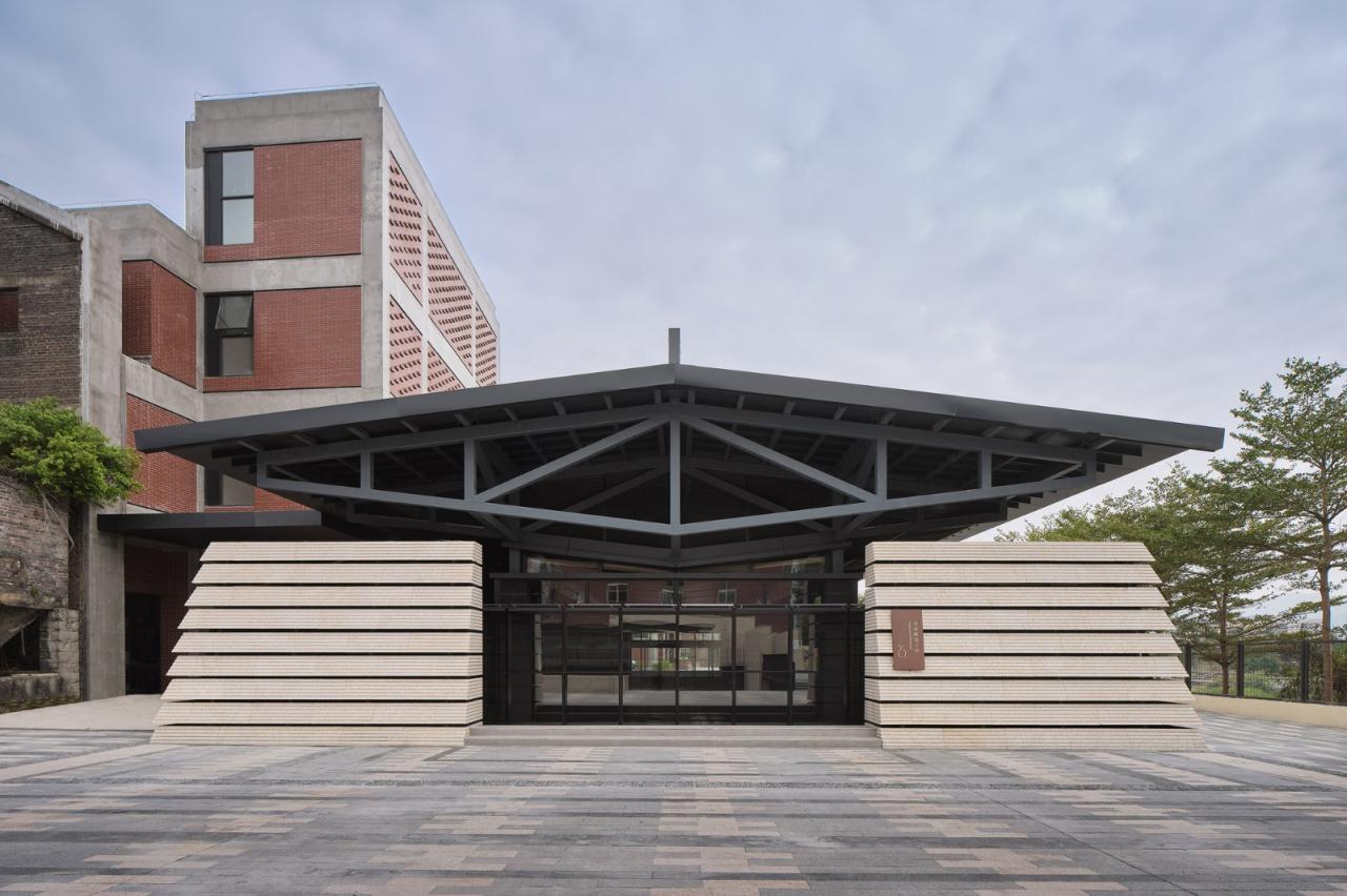 BIM建筑|永春侨新红粬醋观光工厂 / 渤岳建筑设计