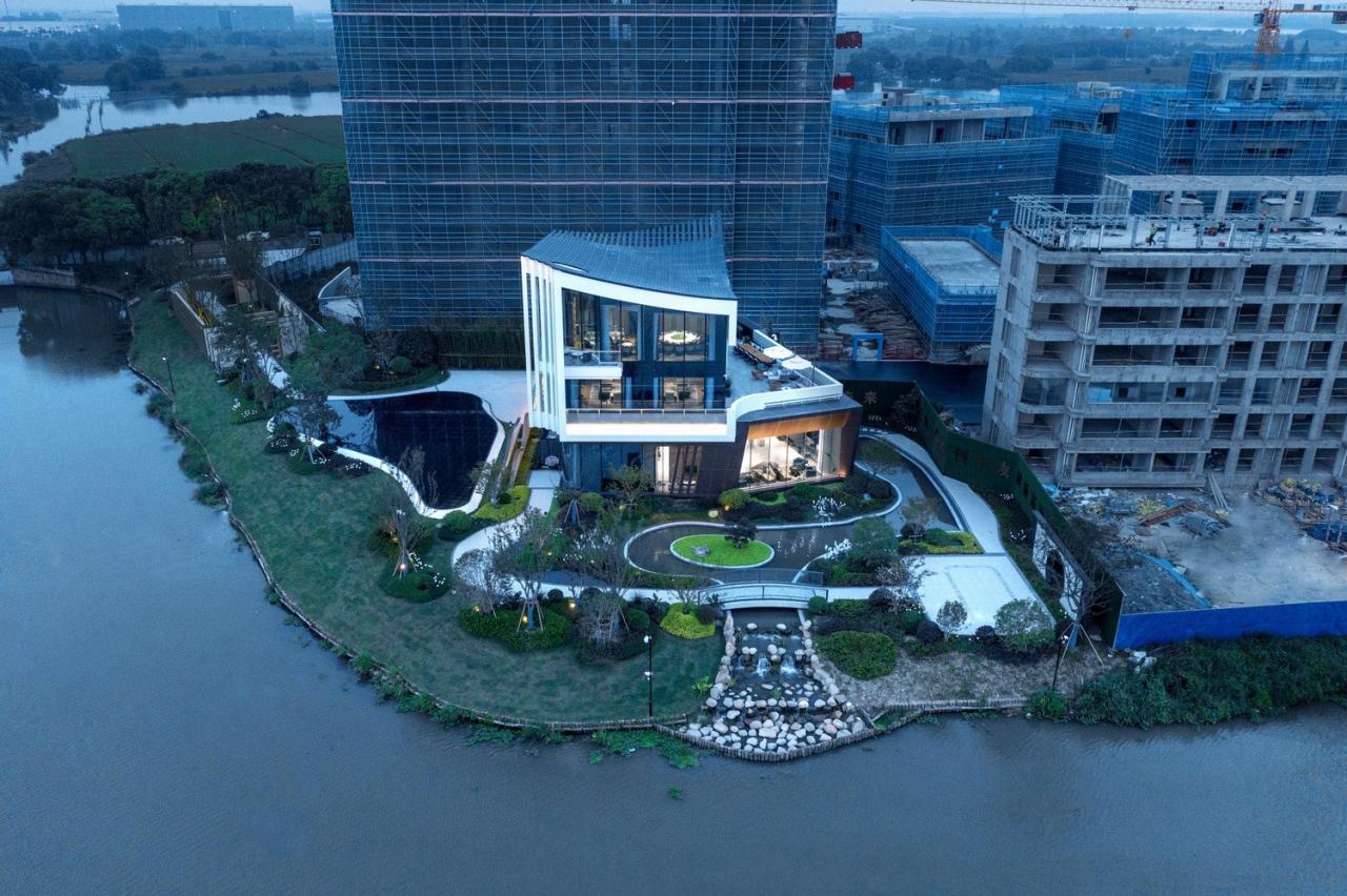 BIM建筑|长三角科大亨芯研究院：在长三角“原点”打造江南水乡式特色产业园 / 三益建筑