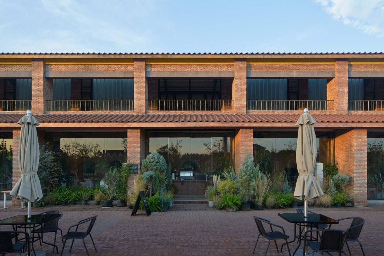 BIM建筑|浦东红窑 / 合尘建筑