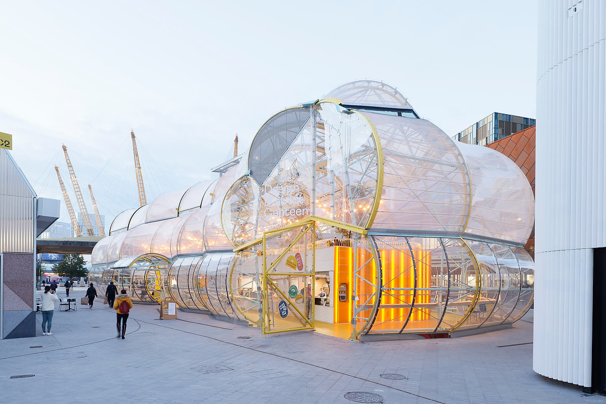 BIM建筑|设计街区食堂 / Selgascano