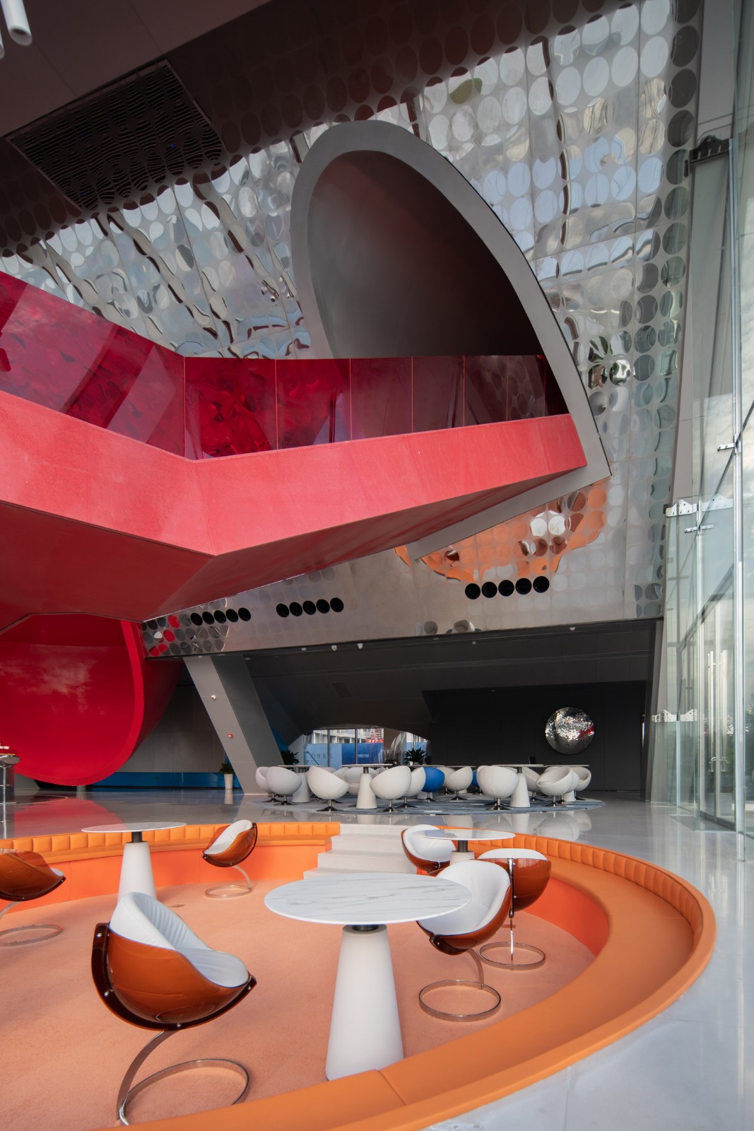 BIM建筑|西安泾河新城崇文郎樾展示中心 / aoe事建组