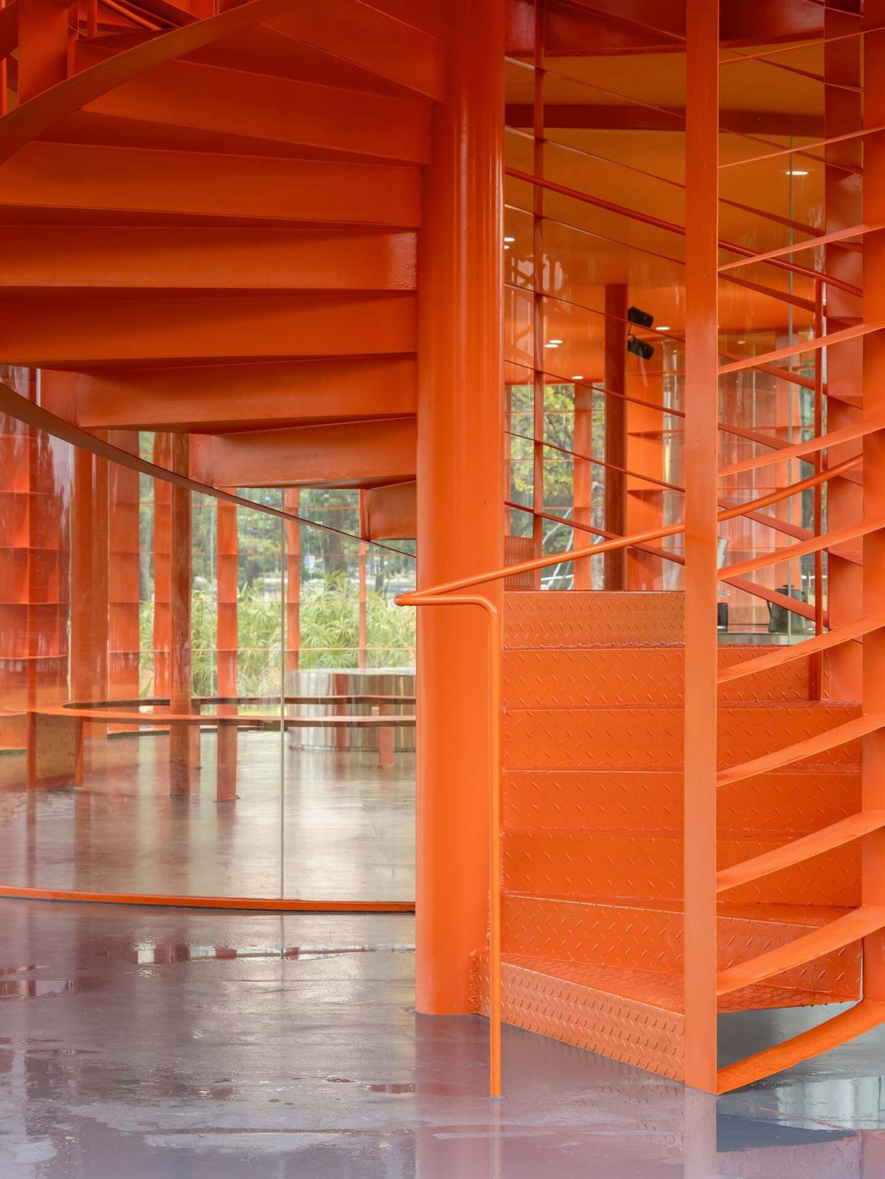 BIM建筑|深圳坪山中心公园大草坪城市书房 / 厘米制造