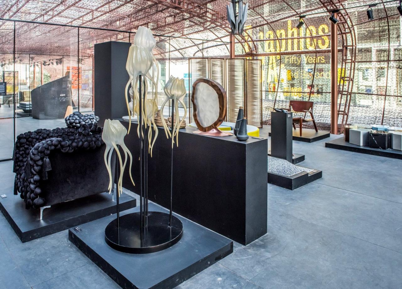 BIM建筑|Abwab 2017：从可回收床垫弹簧到奢华展馆 / Fahed + Architects