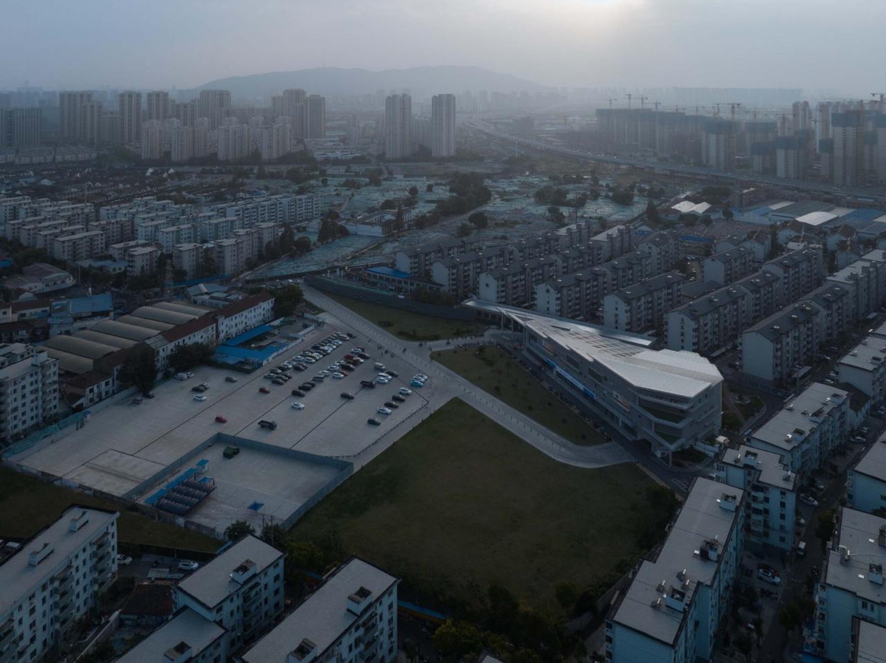 BIM建筑|刘潭市集 / 米丈建筑