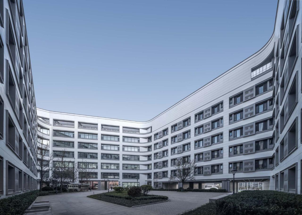 BIM建筑|济南历城二中彩石校区 / 同圆设计