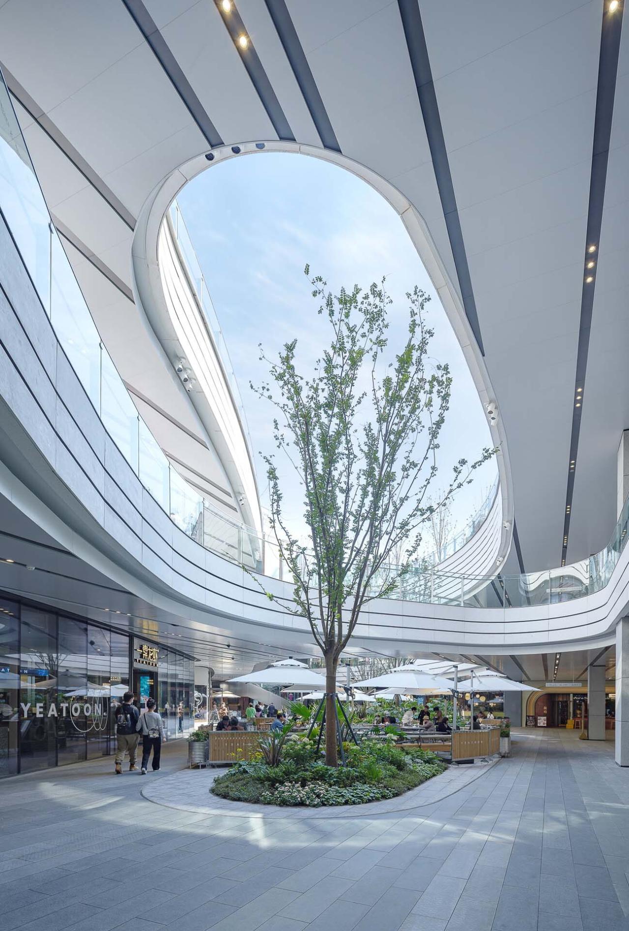 BIM建筑|上海苏河湾万象天地 / Kokaistudios