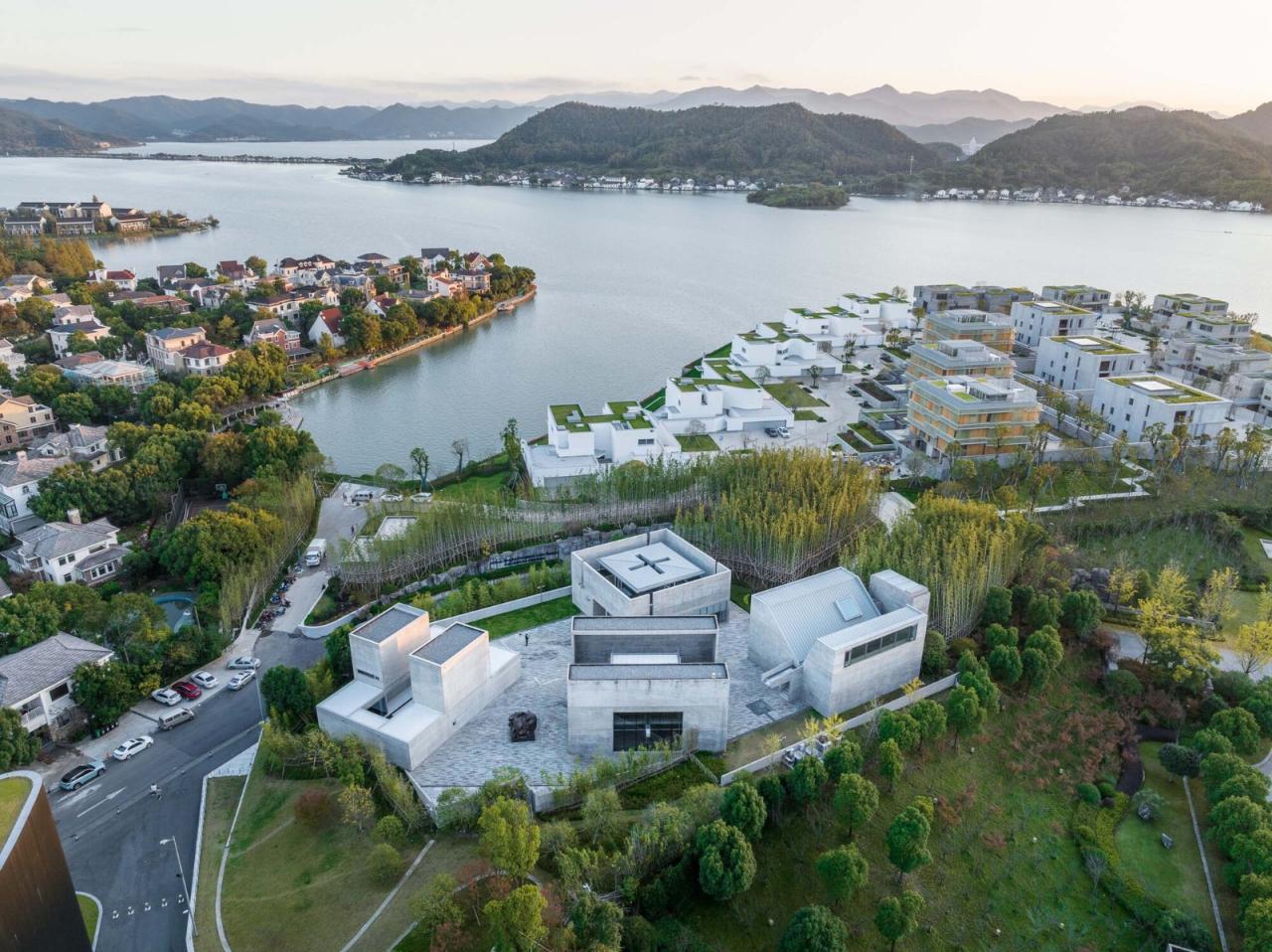 BIM建筑|四栋坊宅 / 非常建筑