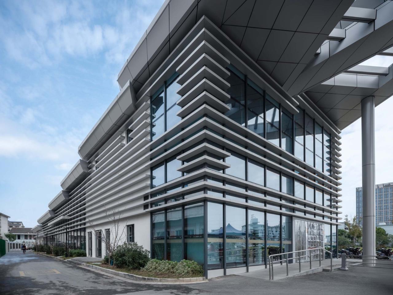 BIM建筑|刘潭市集 / 米丈建筑