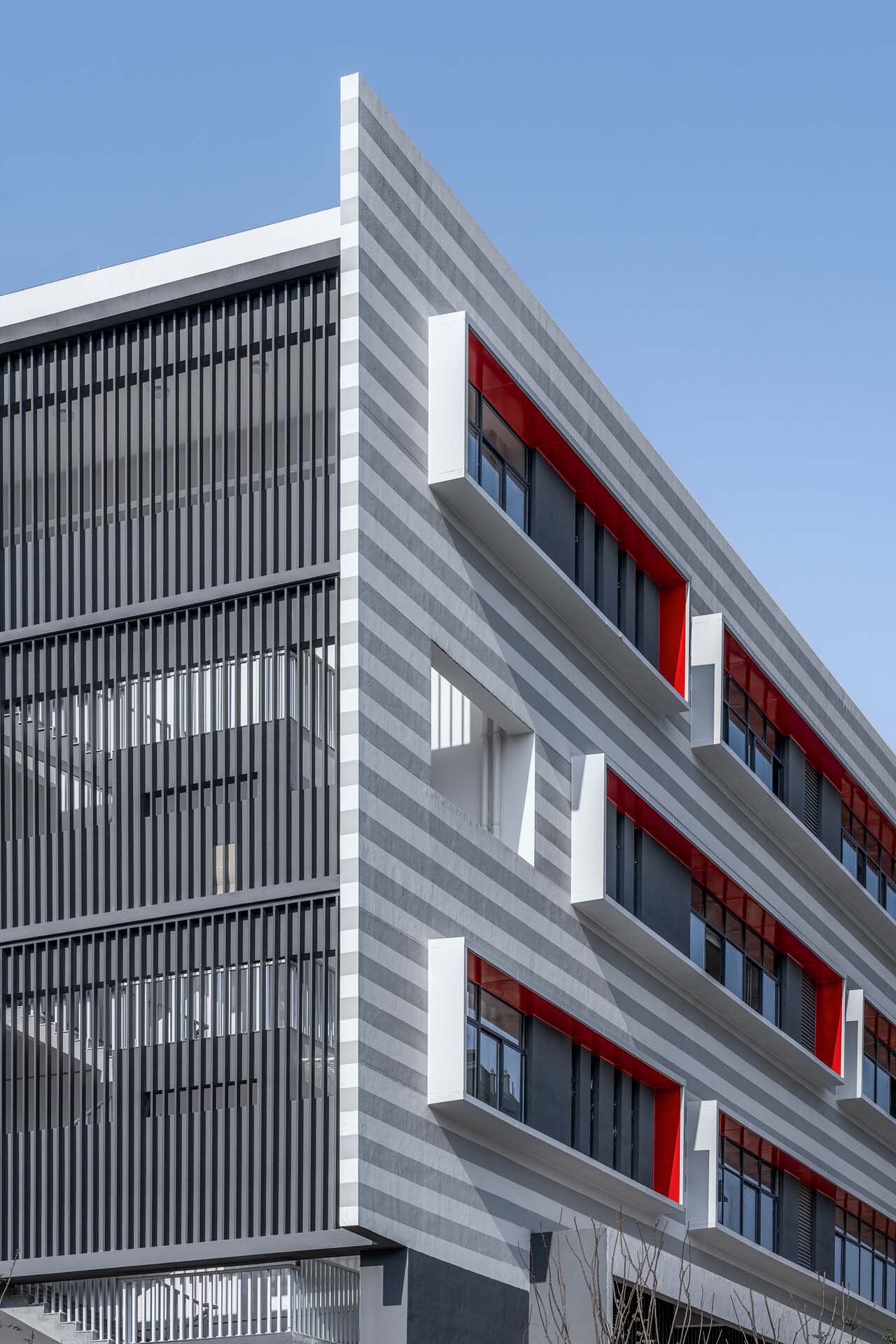 BIM建筑|衢州新华第二学校 / 零壹城市建筑事务所