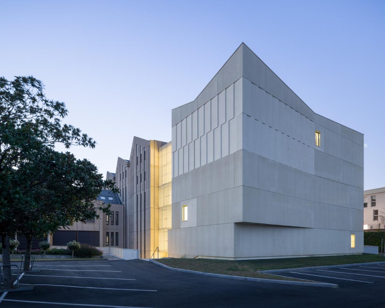 BIM建筑|法国曼恩卢瓦尔省档案馆扩建 / Magnum architectes & urbanistes