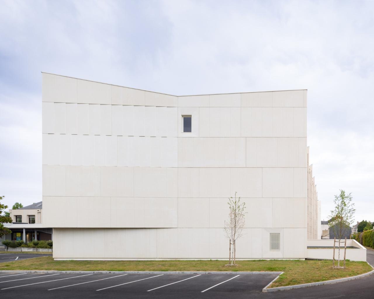 BIM建筑|法国曼恩卢瓦尔省档案馆扩建 / Magnum architectes & urbanistes