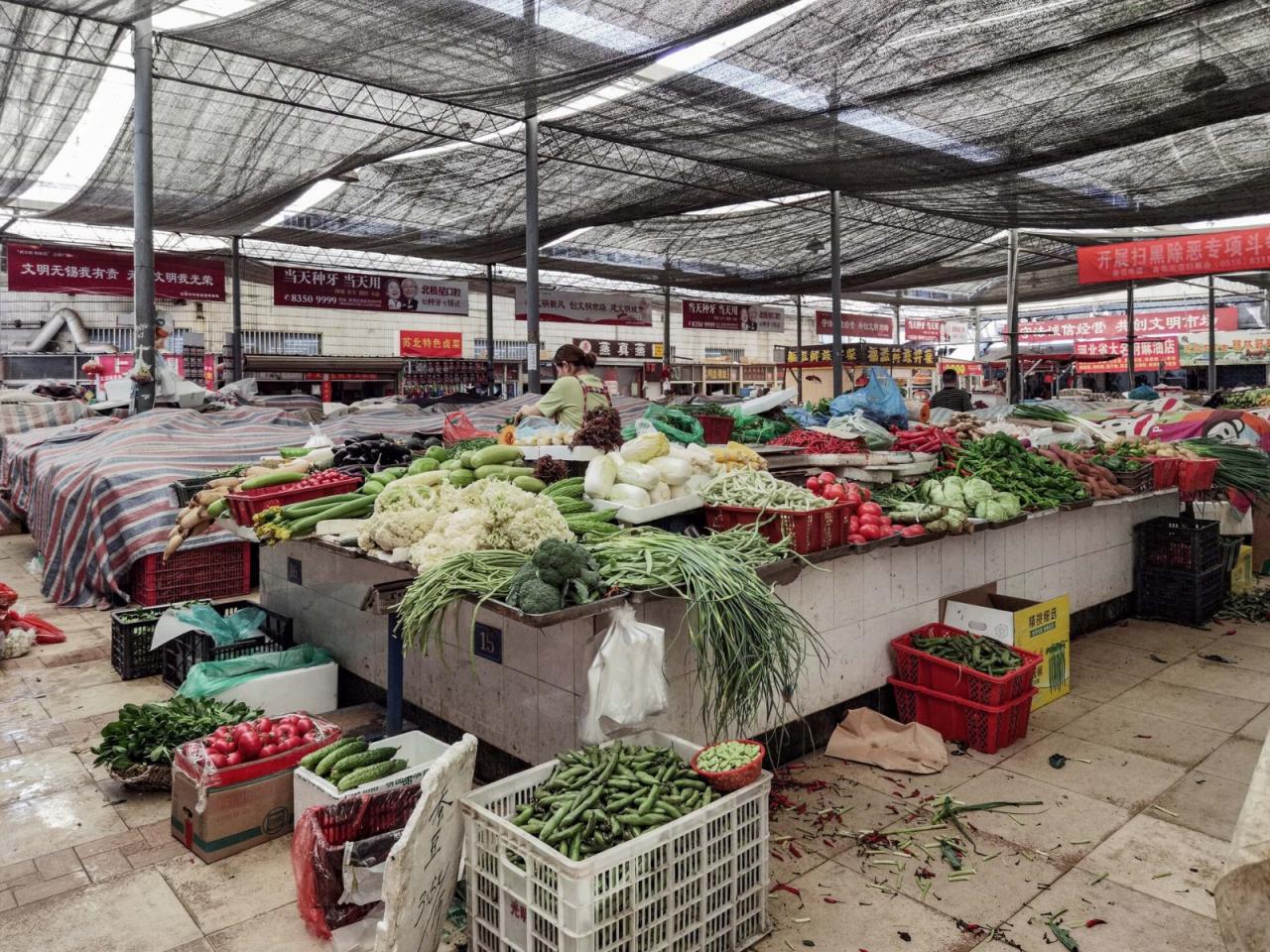 BIM建筑|刘潭市集 / 米丈建筑