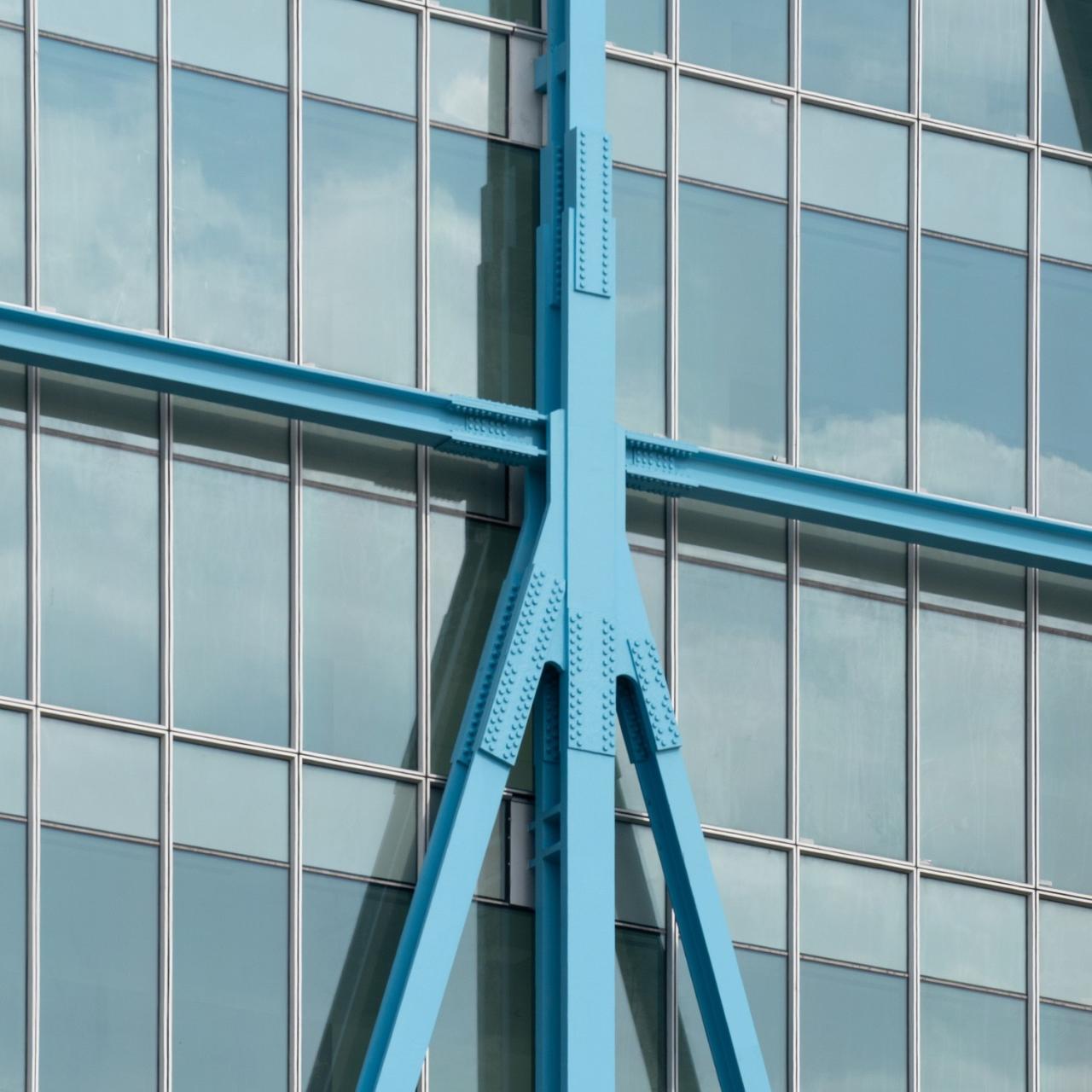 BIM建筑|蓝色‘骨头’，EXO 办公大楼 / Shay Cleary Architects