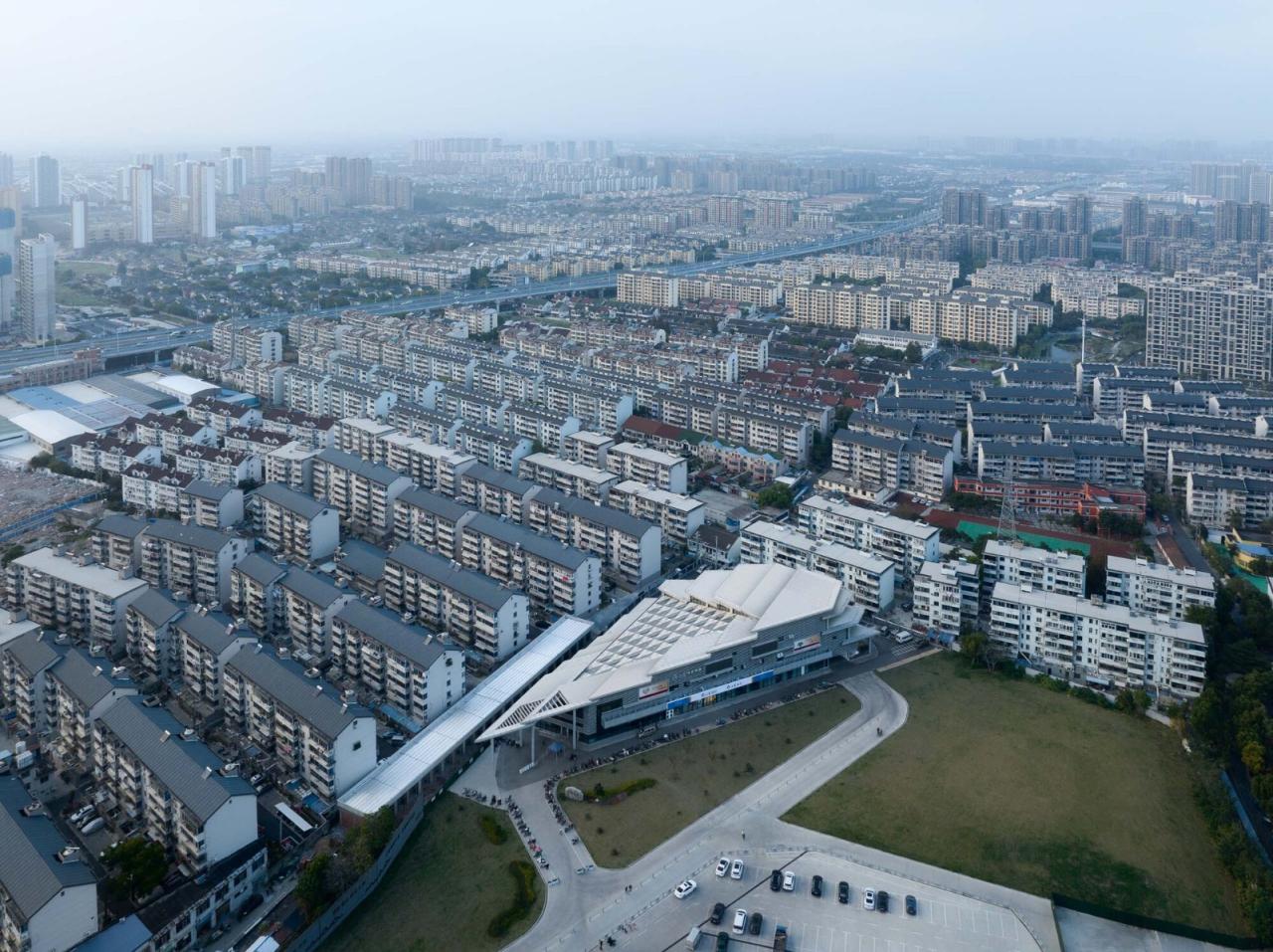 BIM建筑|刘潭市集 / 米丈建筑