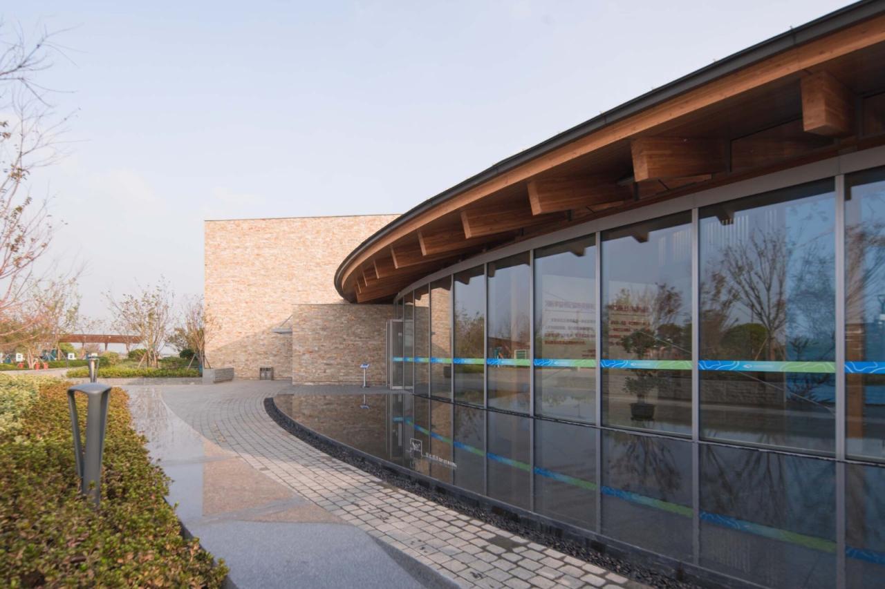 BIM建筑|长三角生态绿色一体化发展示范区（嘉善）企业交流服务基地 / 上海绿建建筑设计事务所