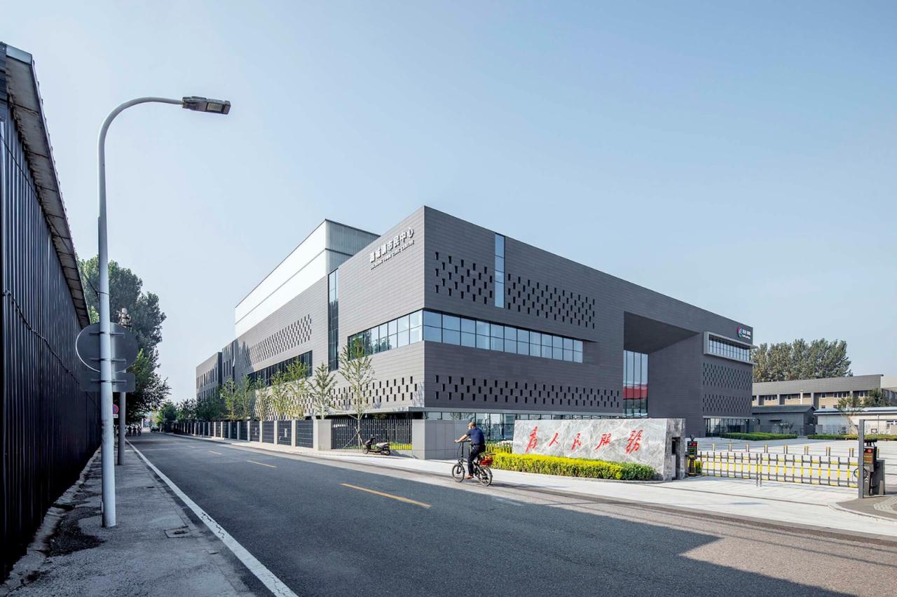 BIM建筑|朝向天空的院子——北京通州潞城市民中心 / 意度建筑