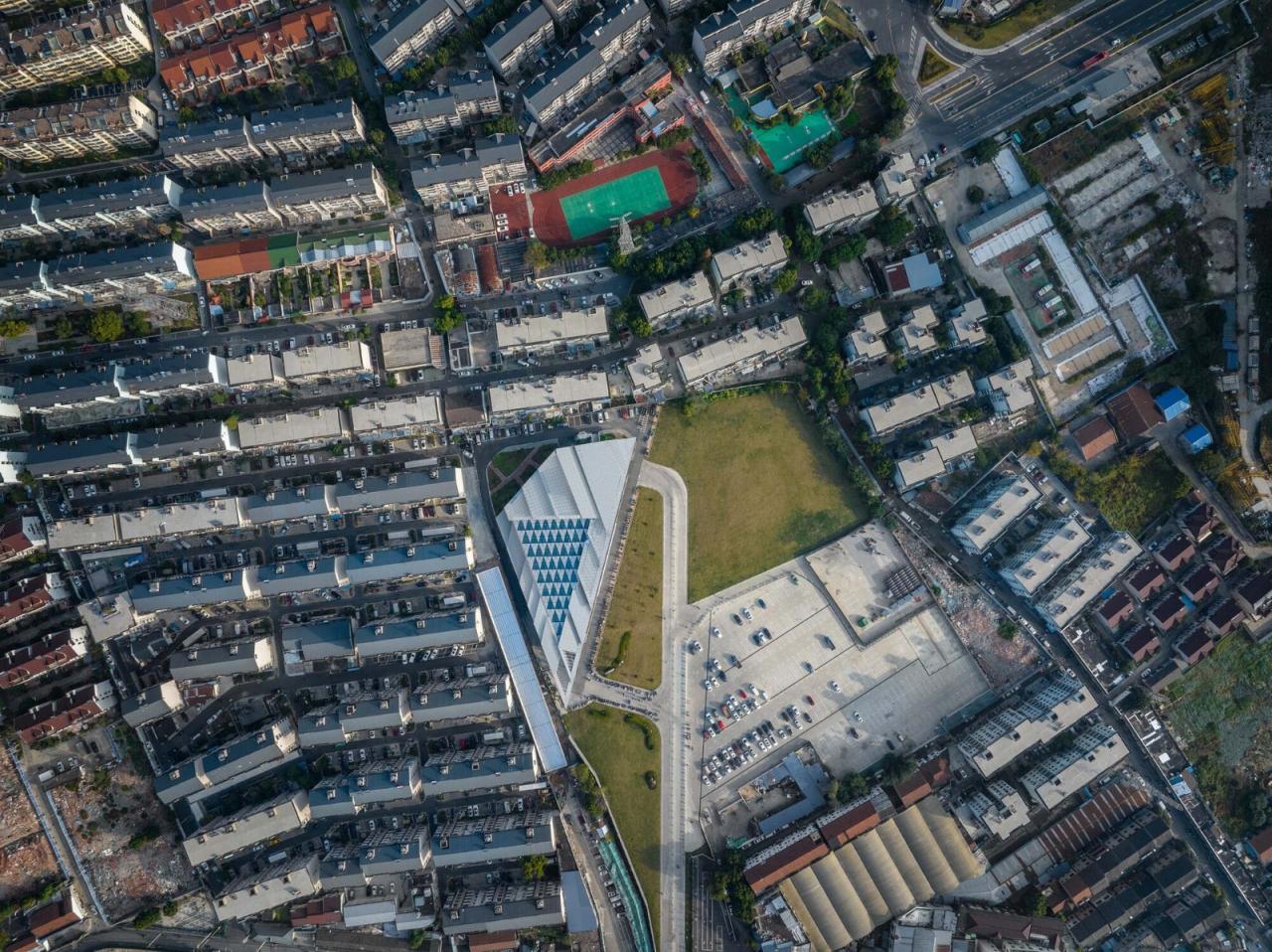 BIM建筑|刘潭市集 / 米丈建筑