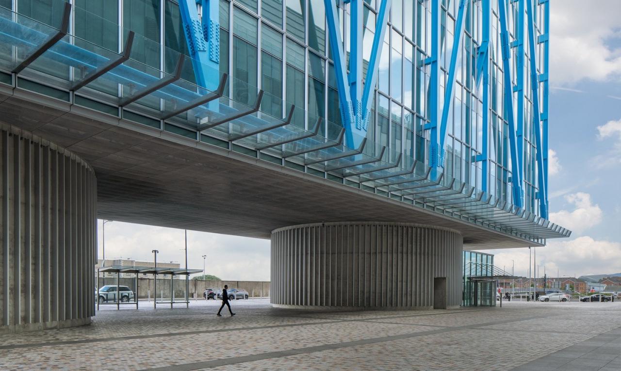 BIM建筑|蓝色‘骨头’，EXO 办公大楼 / Shay Cleary Architects