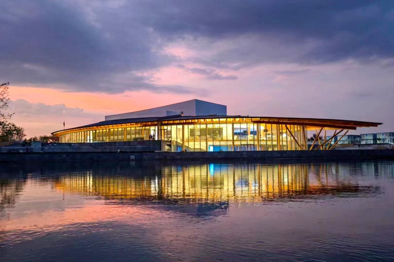 BIM建筑|长三角生态绿色一体化发展示范区（嘉善）企业交流服务基地 / 上海绿建建筑设计事务所