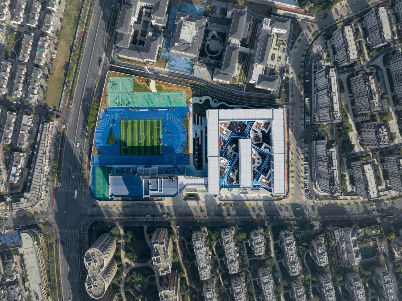 BIM建筑|衢州新华第二学校 / 零壹城市建筑事务所