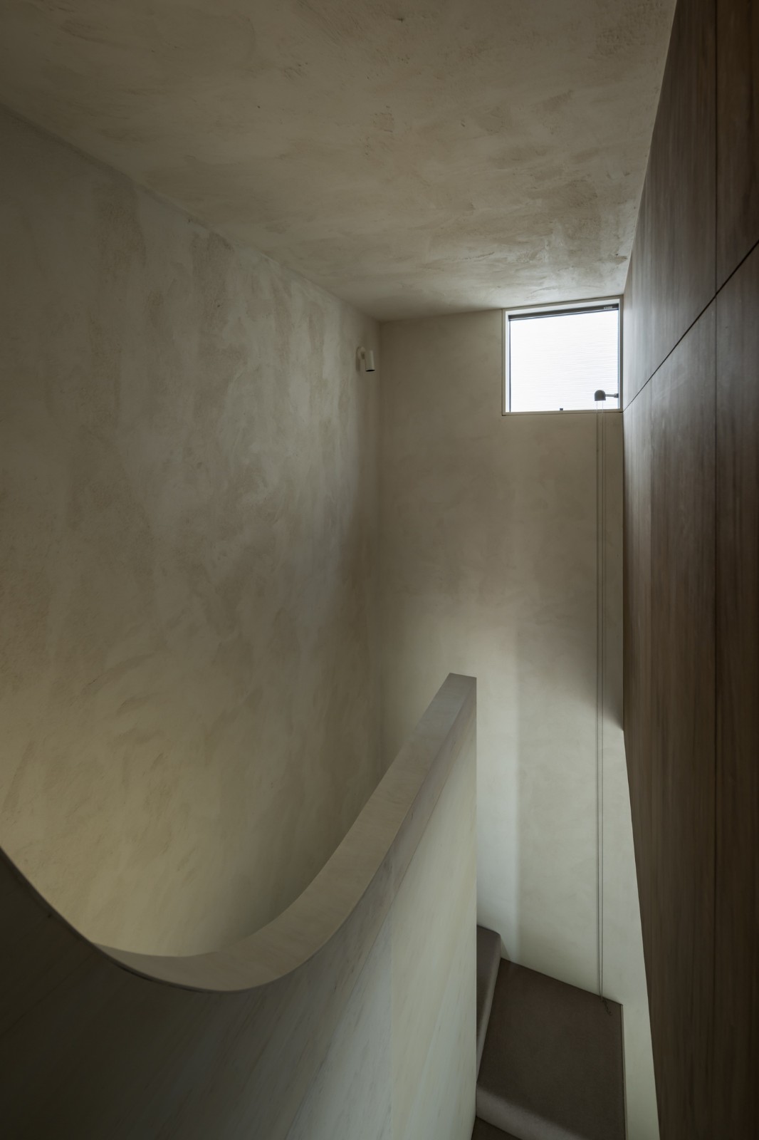 BIM建筑|曲线屋 / Daisuke Ibano, Ryosuke Fujii