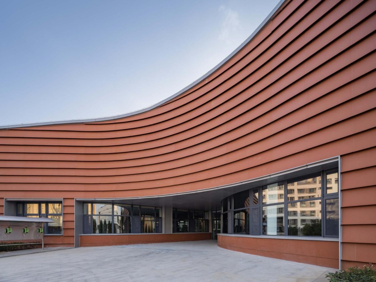 BIM建筑|济南历城二中彩石校区 / 同圆设计