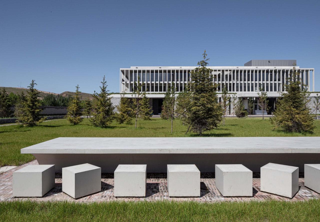 BIM建筑|宁武燕麦工厂 / 卓汉苏文建筑事务所