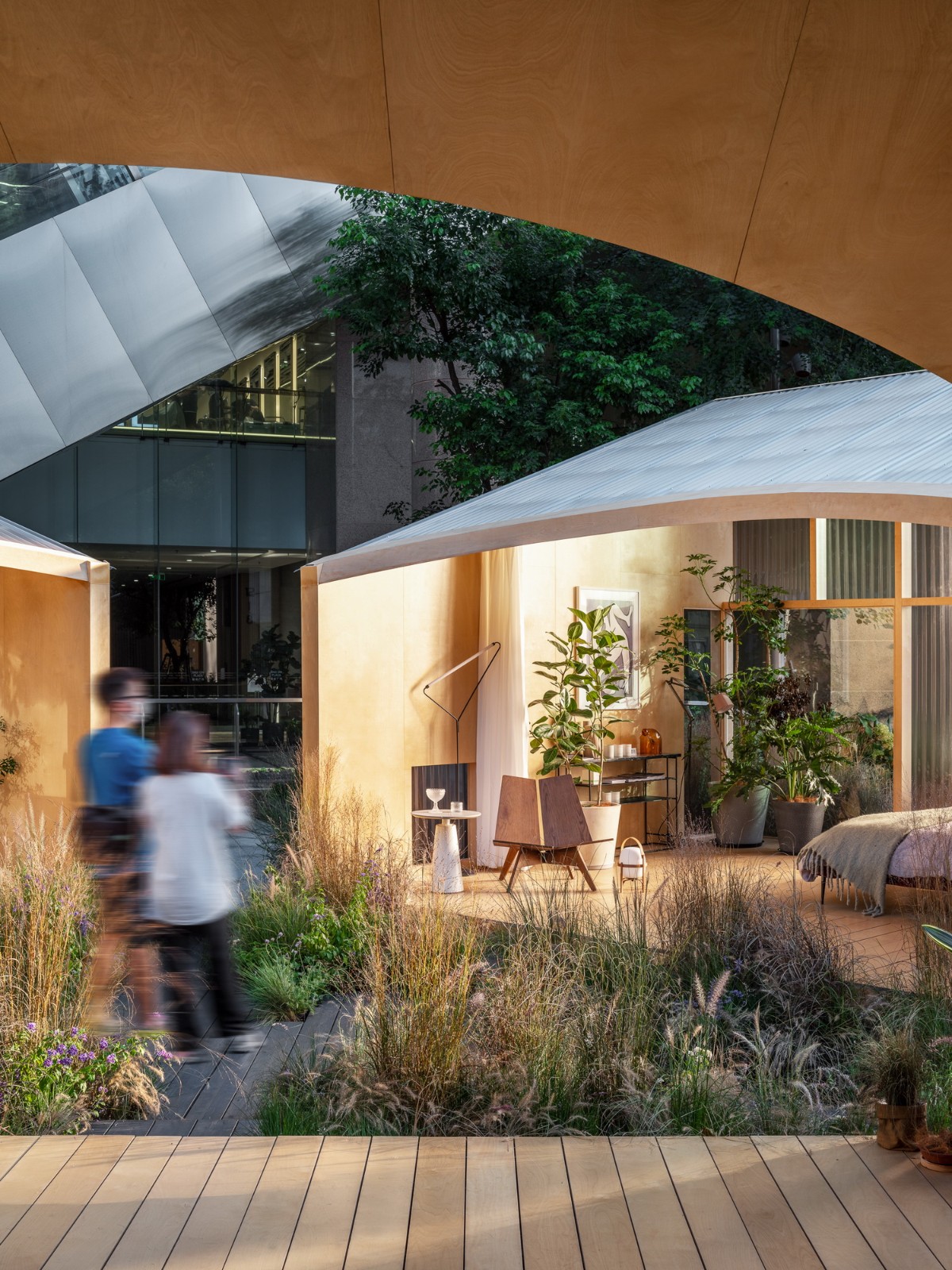 BIM建筑|间园 ：闹市中的空间装置 / 间筑设计